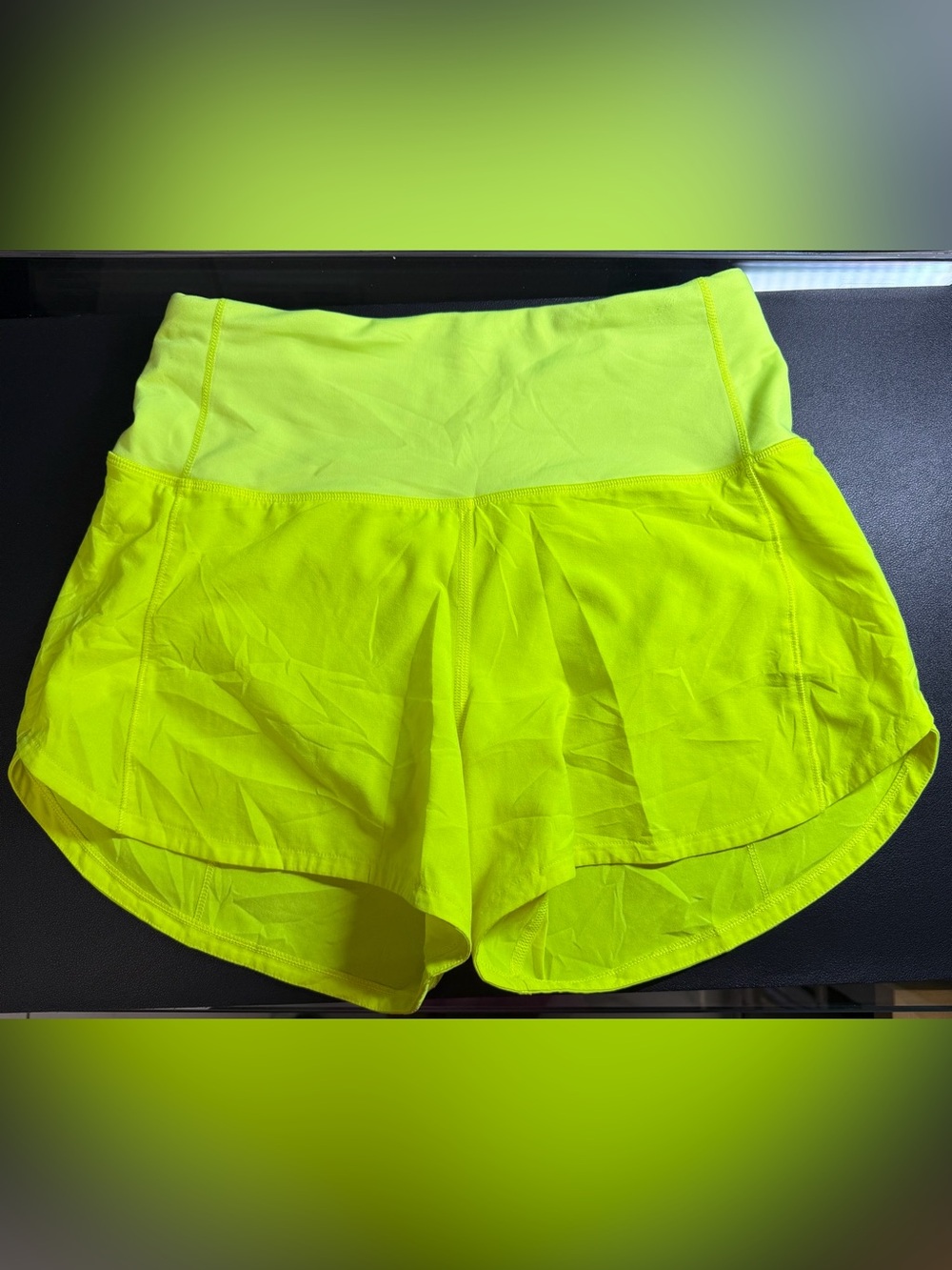 Lululemon Speed Up High-Rise Lined Short 4" Size 2